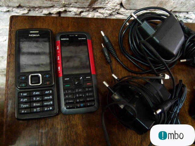 Telefon Nokia RM217 6300 i RM303 5310 Ładowarki Nokia 230V i 12V - 1